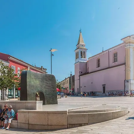 Διαμέρισμα In With Wifi Πόρετς